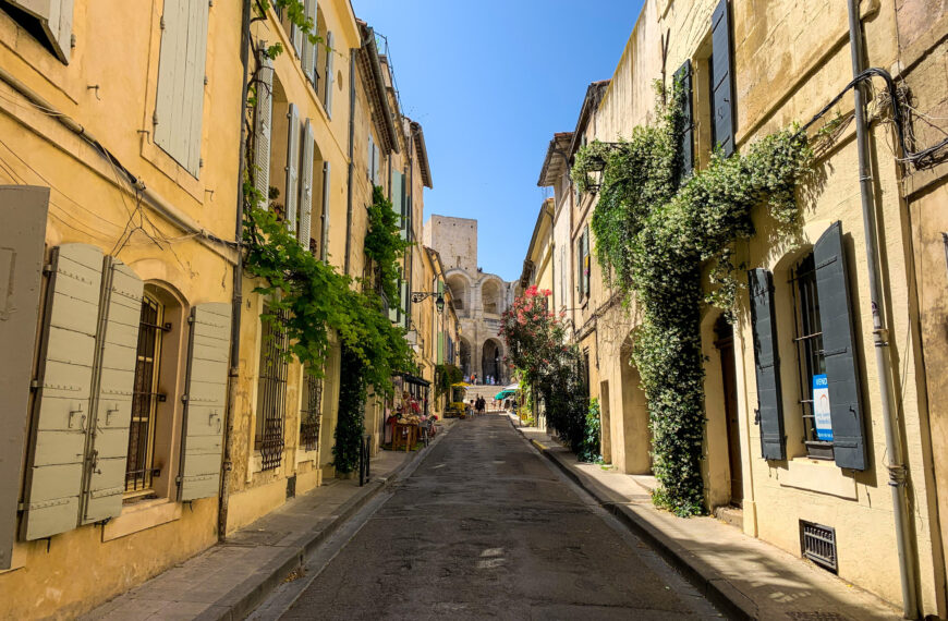 How to Spend a Weekend in Arles